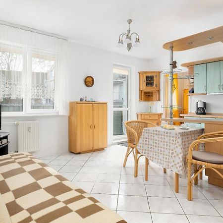 Apartament Sklodowskiej-Curie By Renters ミエンジズドロイェ エクステリア 写真