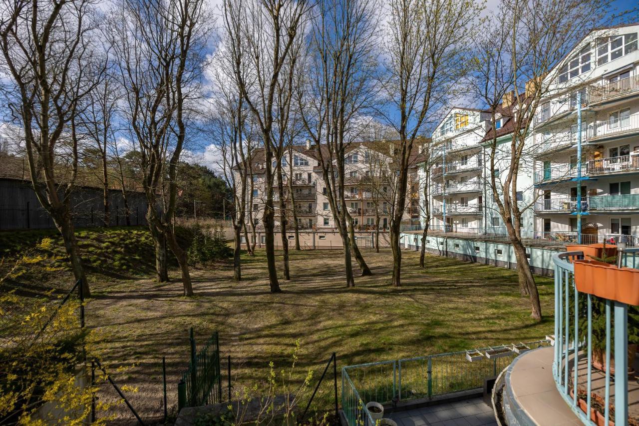 Apartament Sklodowskiej-Curie By Renters ミエンジズドロイェ エクステリア 写真