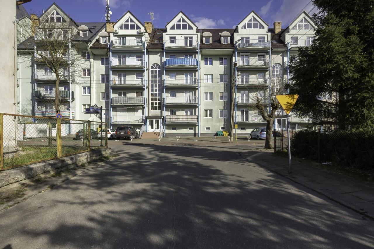 Apartament Sklodowskiej-Curie By Renters ミエンジズドロイェ エクステリア 写真